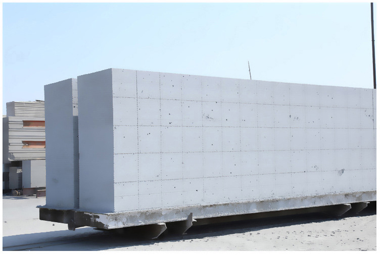 卢湾加气块 加气砌块 轻质砖气孔结构及其影响因素